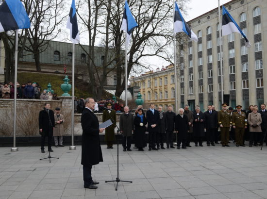 Küüditamise aastapäeva mälestusüritus Vabadussõja võidusamba juures